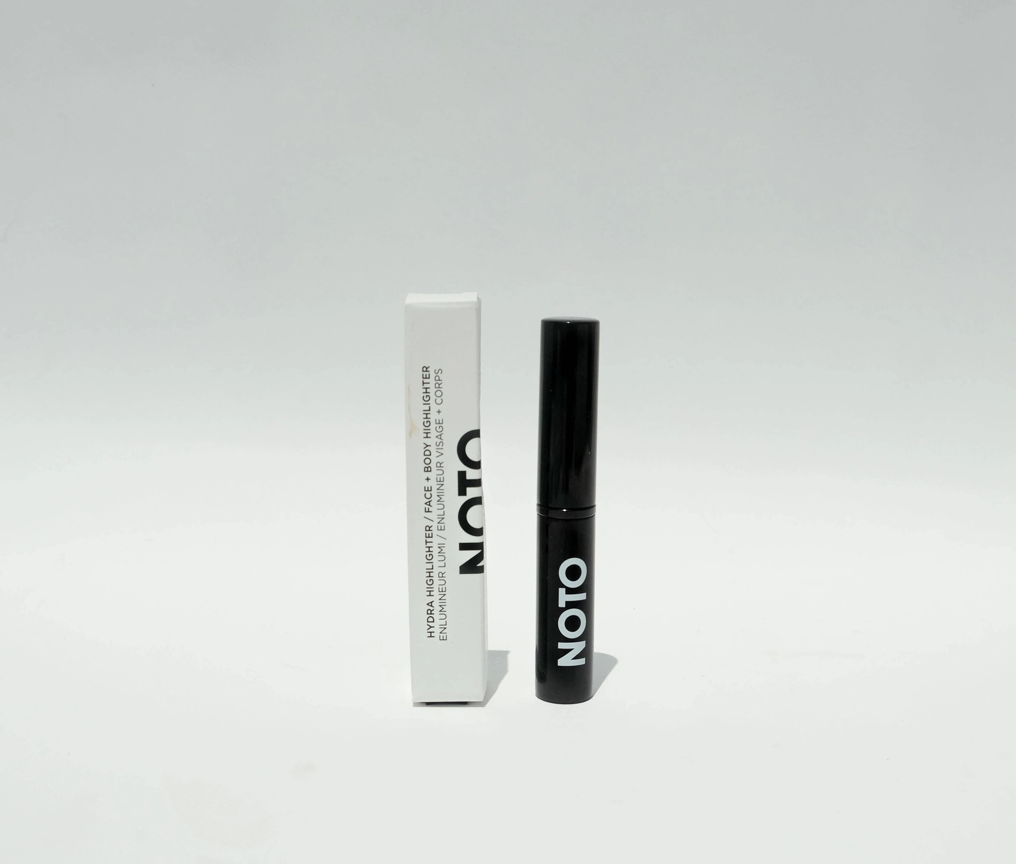 HYDRA HIGHLIGHTER STICK // FACE + BODY - Image 4