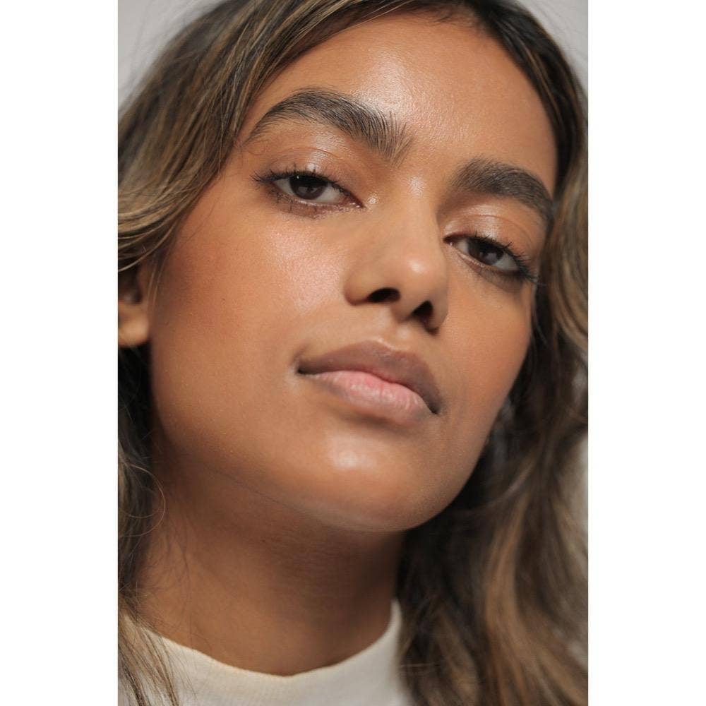 HYDRA HIGHLIGHTER STICK // FACE + BODY - Image 5